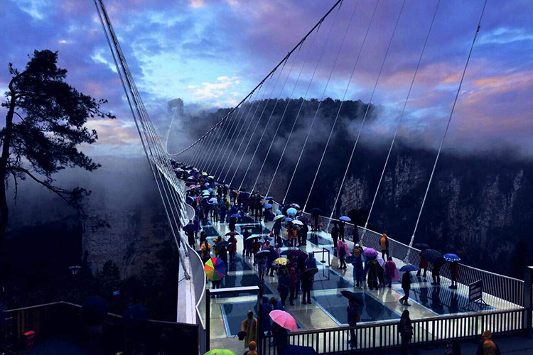 長沙出發(fā)到張家界玻璃橋、天門山、玻璃棧道、鳳凰古城3日游