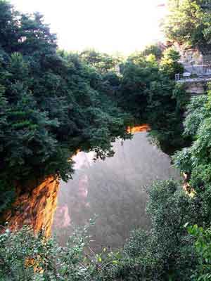 張家界、袁家界、天子山、武陵源二晚二日游
